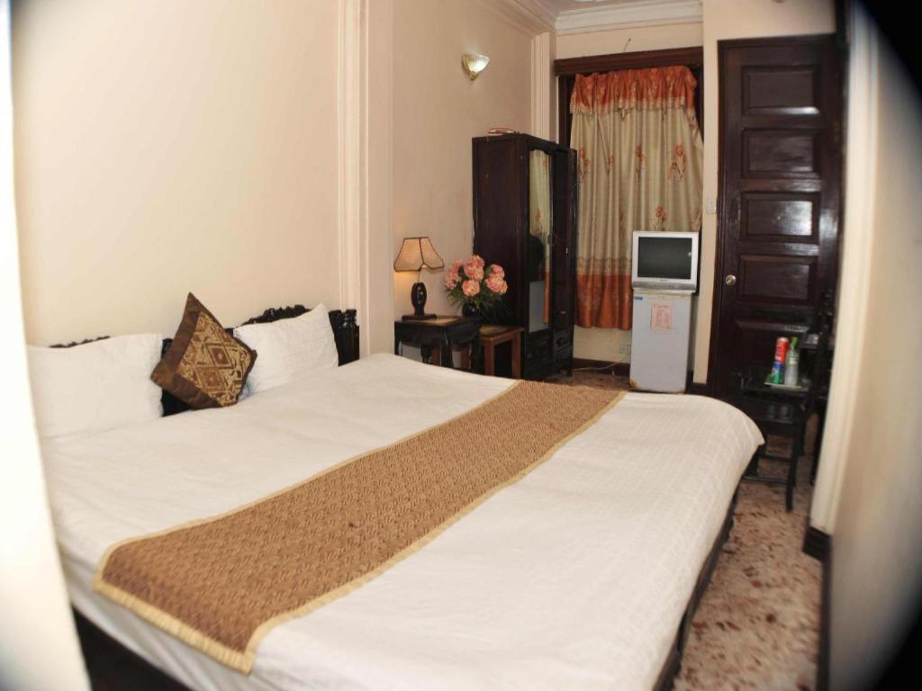 Kangaroo Hostel Ханой Екстериор снимка