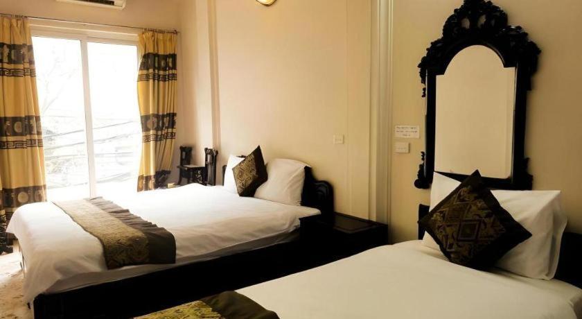 Kangaroo Hostel Ханой Екстериор снимка