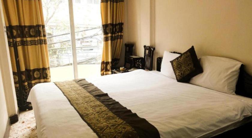 Kangaroo Hostel Ханой Екстериор снимка